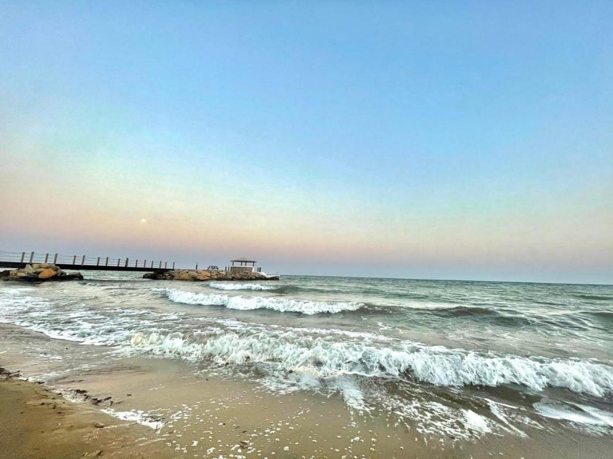 Relaxing Penthouse Suites By The Sea Vokolidha Ngoại thất bức ảnh