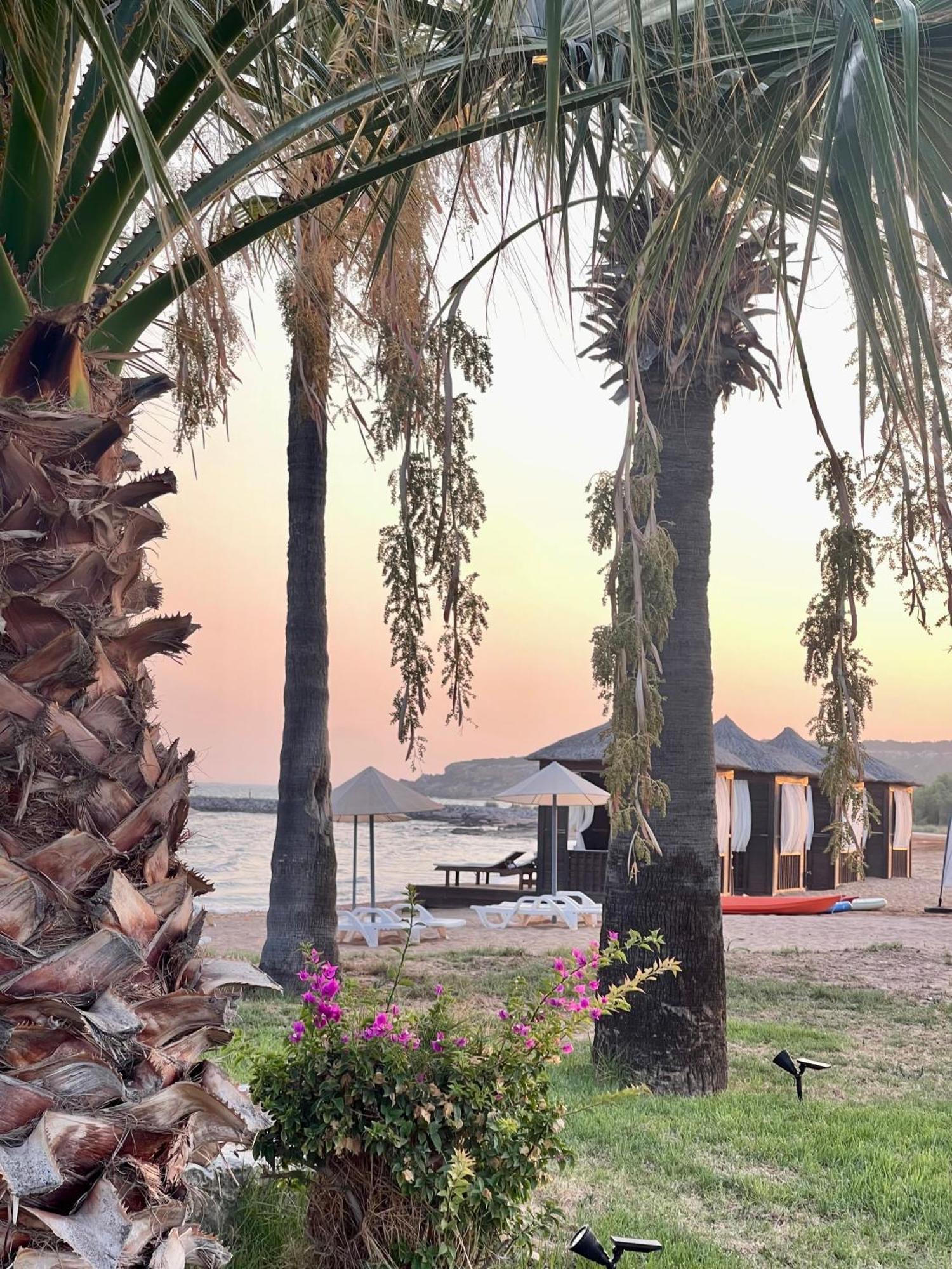 Relaxing Penthouse Suites By The Sea Vokolidha Ngoại thất bức ảnh