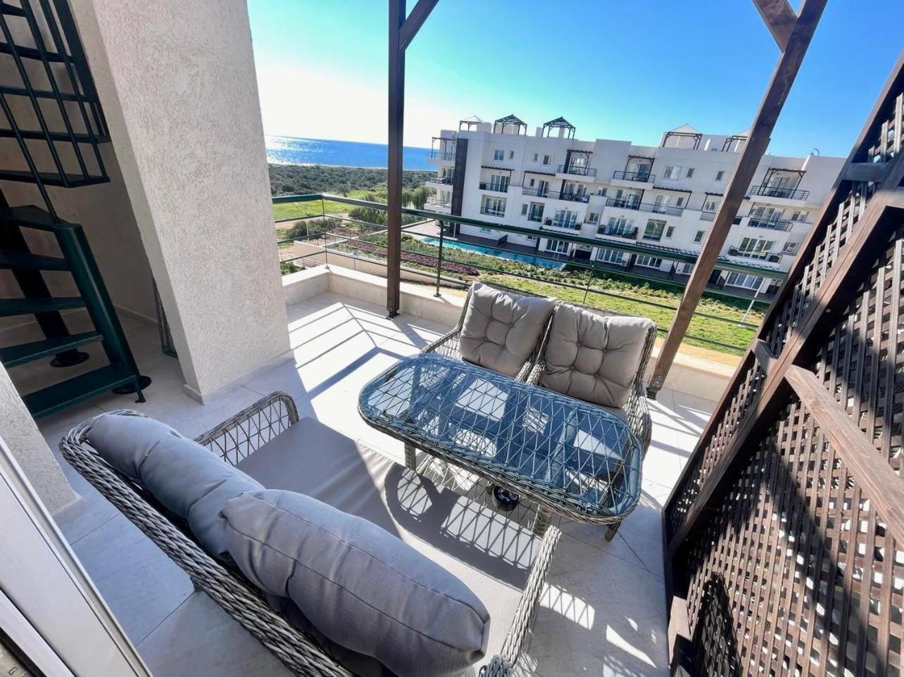 Relaxing Penthouse Suites By The Sea Vokolidha Ngoại thất bức ảnh