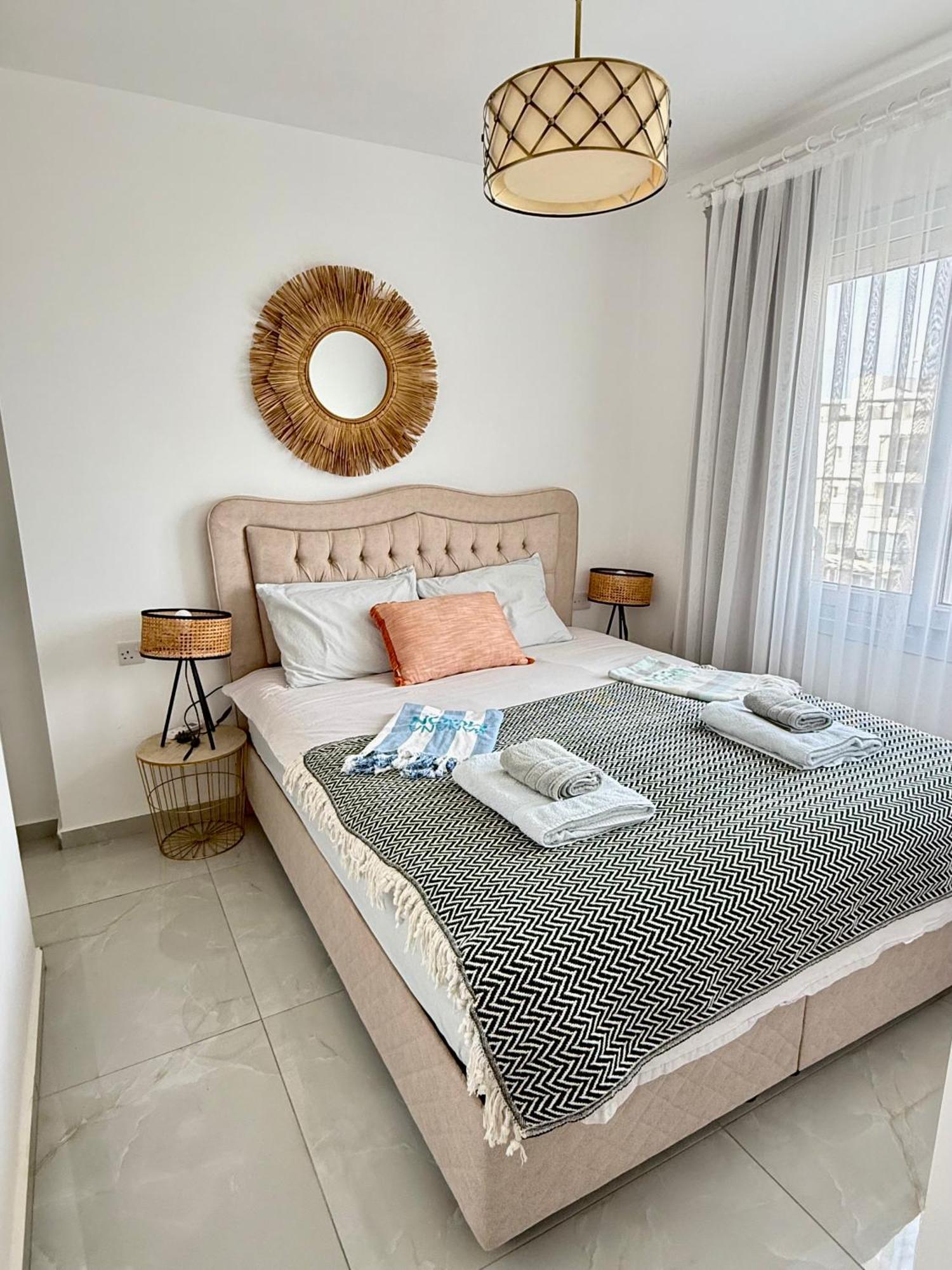 Relaxing Penthouse Suites By The Sea Vokolidha Ngoại thất bức ảnh