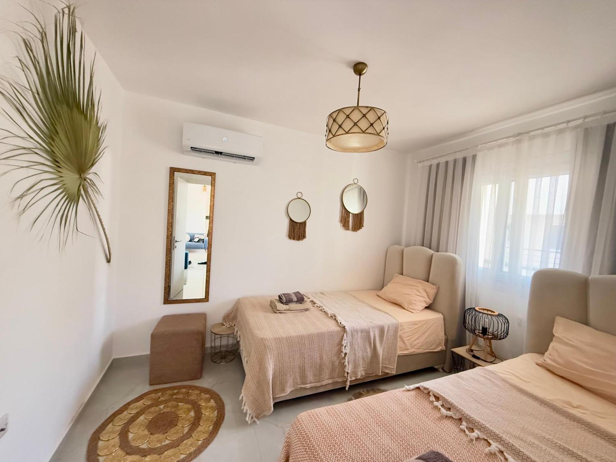Relaxing Penthouse Suites By The Sea Vokolidha Ngoại thất bức ảnh